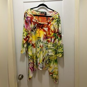 Sara Studio Woman 3X multi colored tunic top